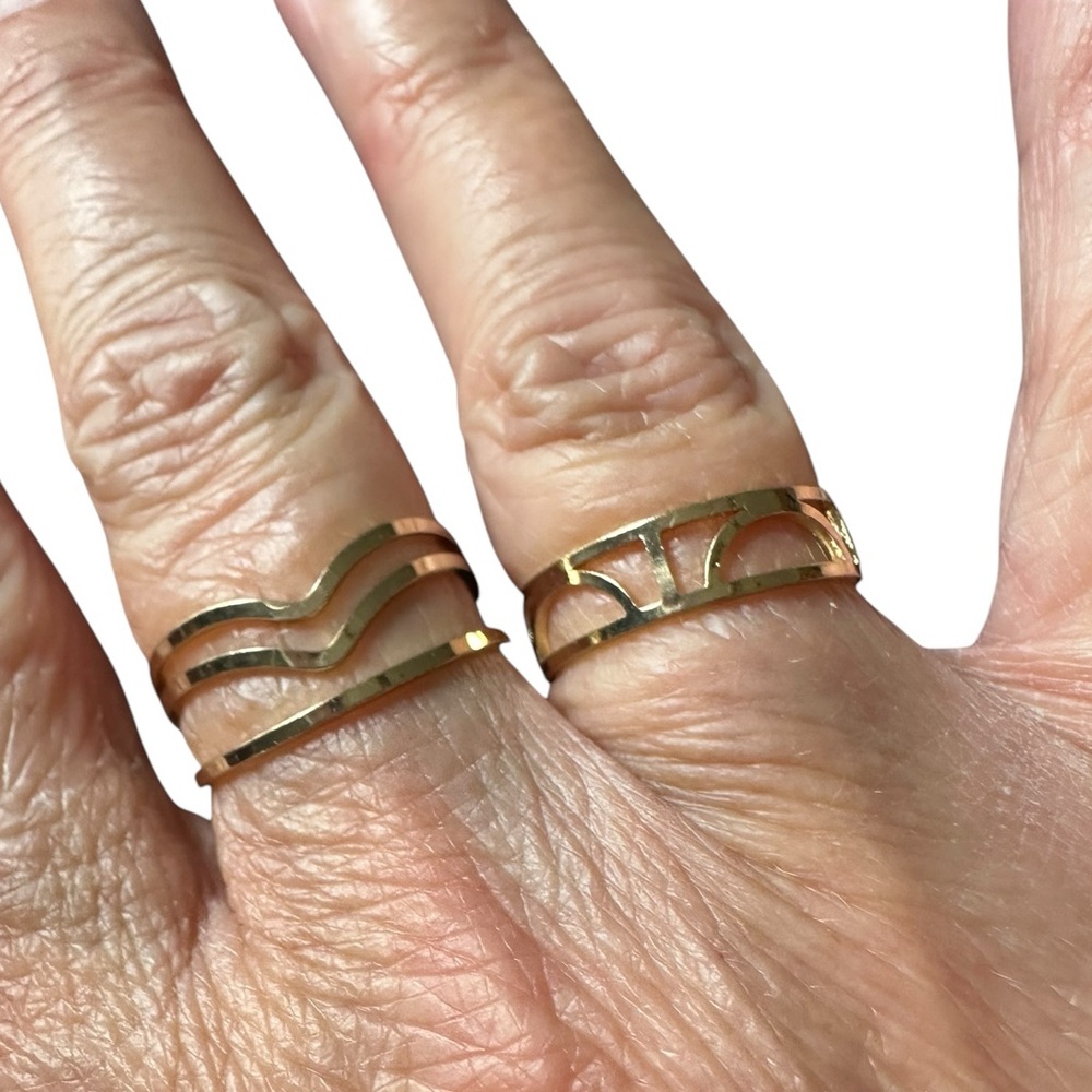 2 Piece Gold Tone Adjustable Ring Set